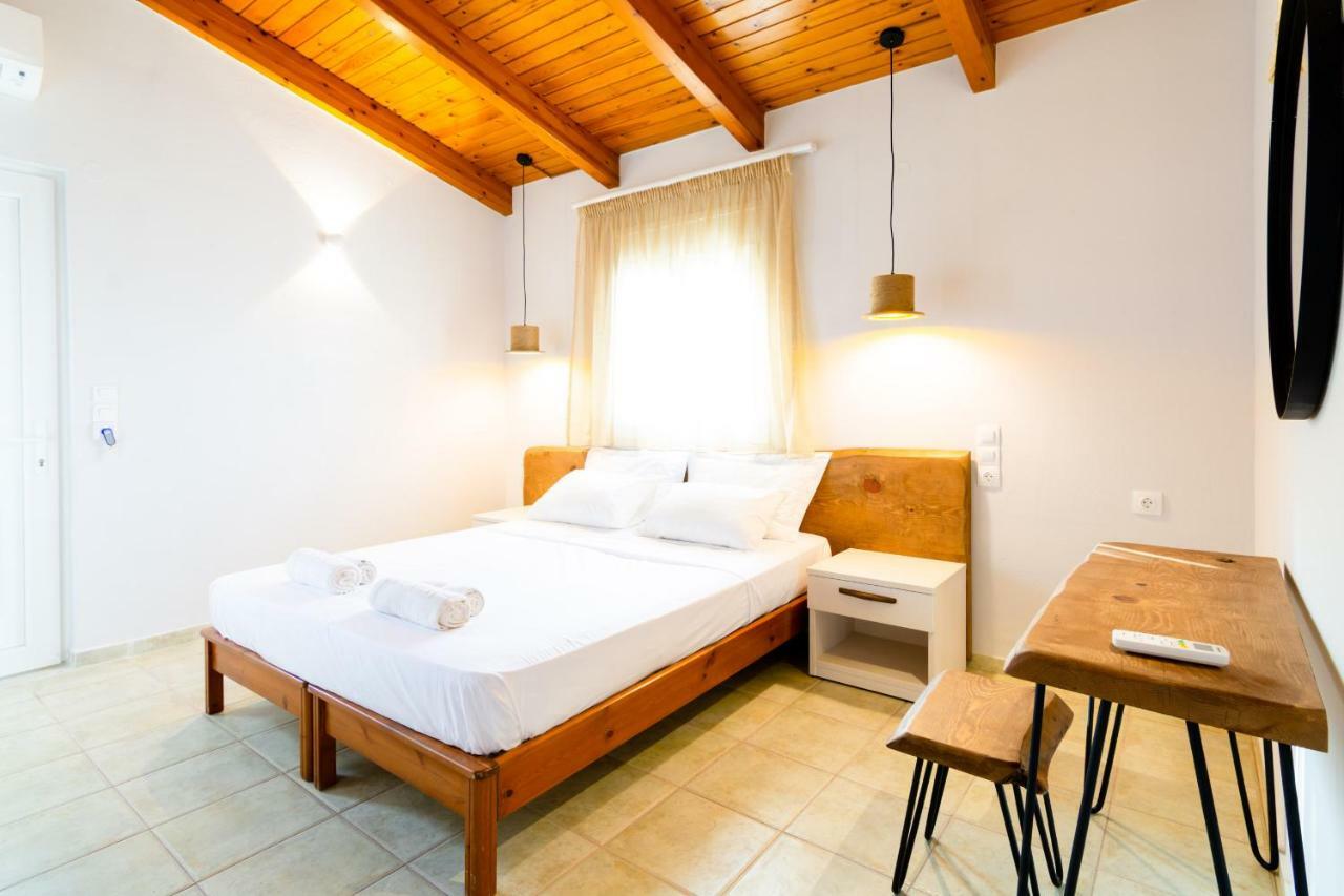 Sunrise Apartments Agia Pelagia  Exterior photo
