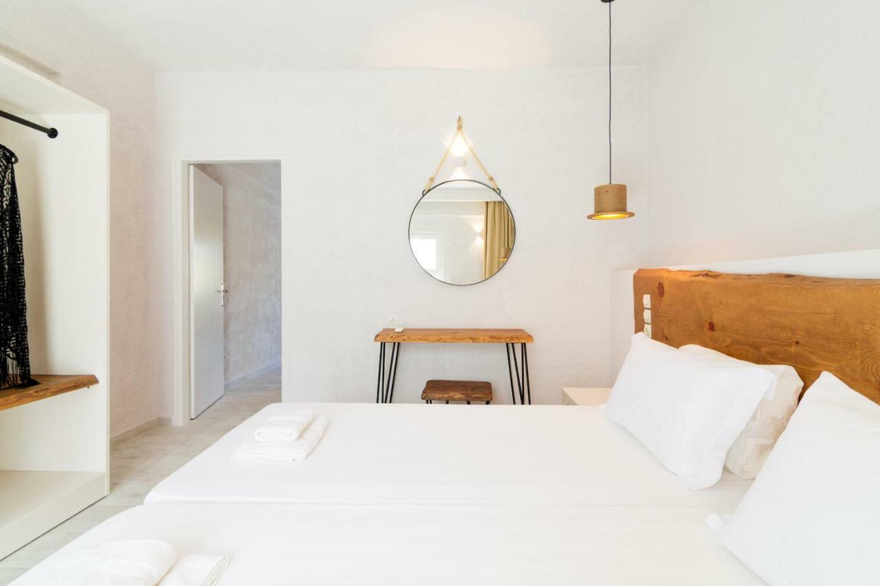 Sunrise Apartments Agia Pelagia  Exterior photo