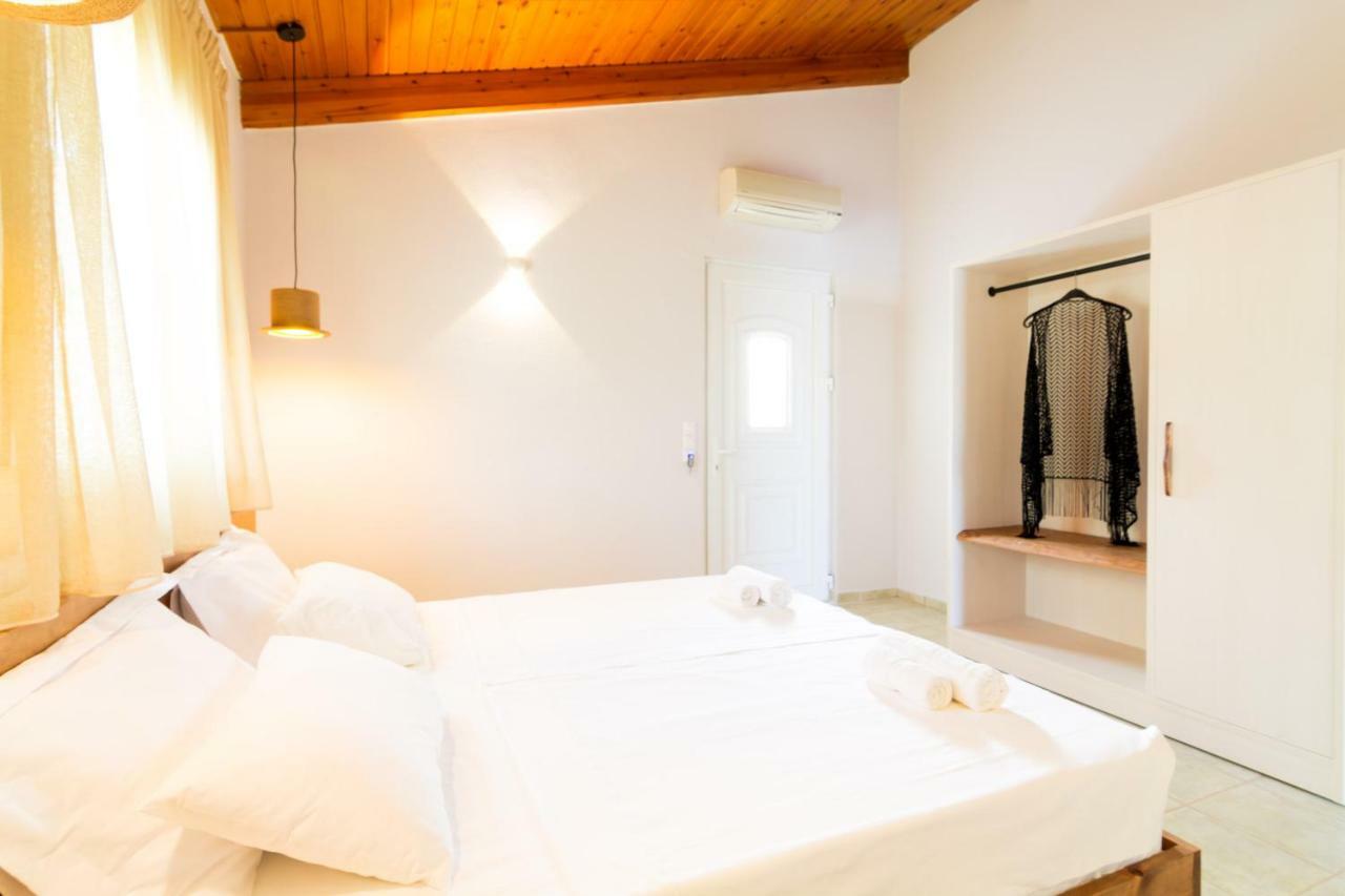 Sunrise Apartments Agia Pelagia  Exterior photo