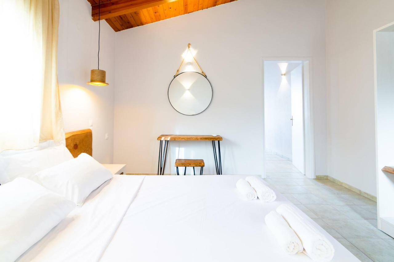 Sunrise Apartments Agia Pelagia  Exterior photo